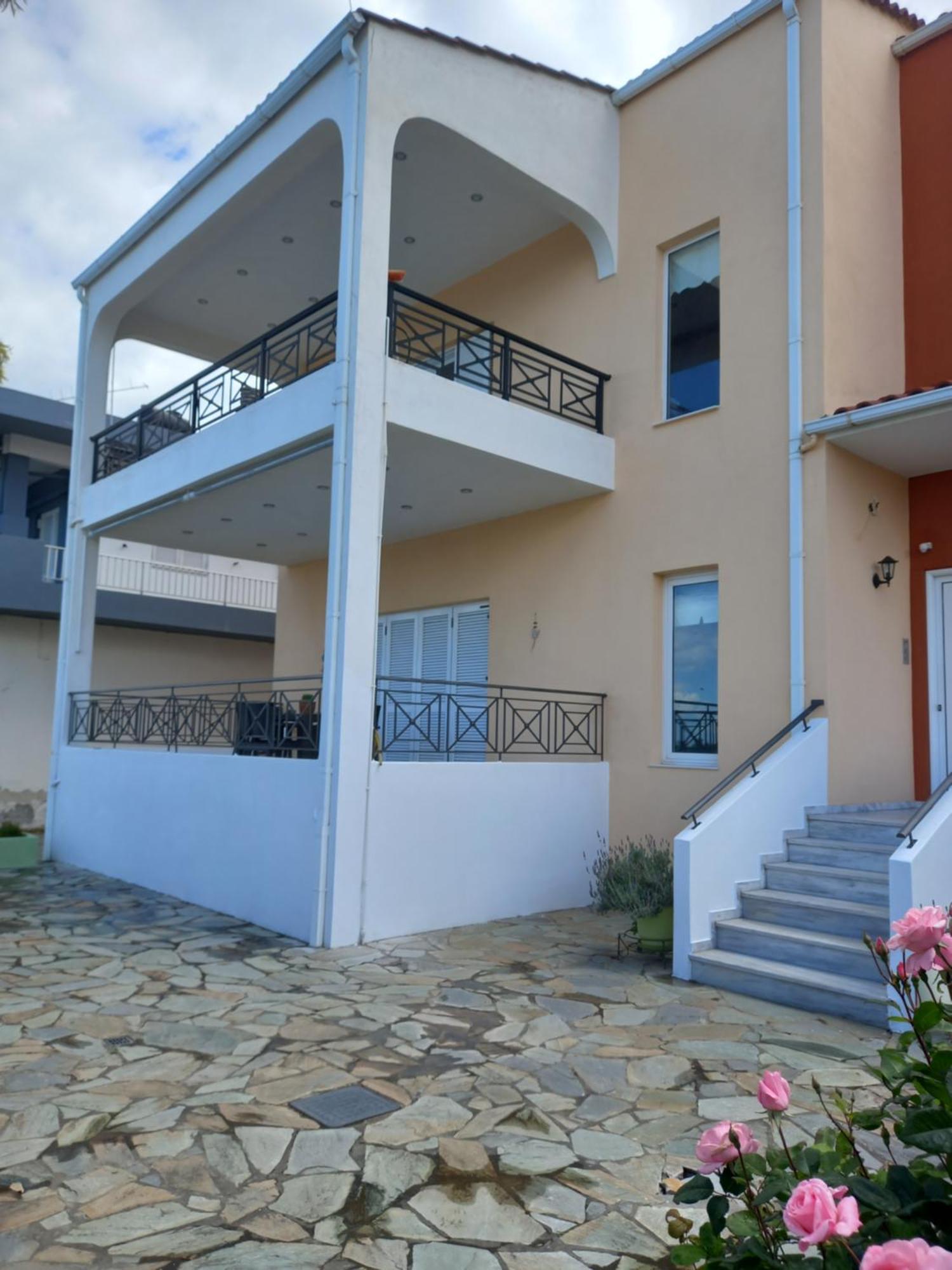 Σπίτι Δίπλα Στην Θάλασσα Villa Patras Exterior photo